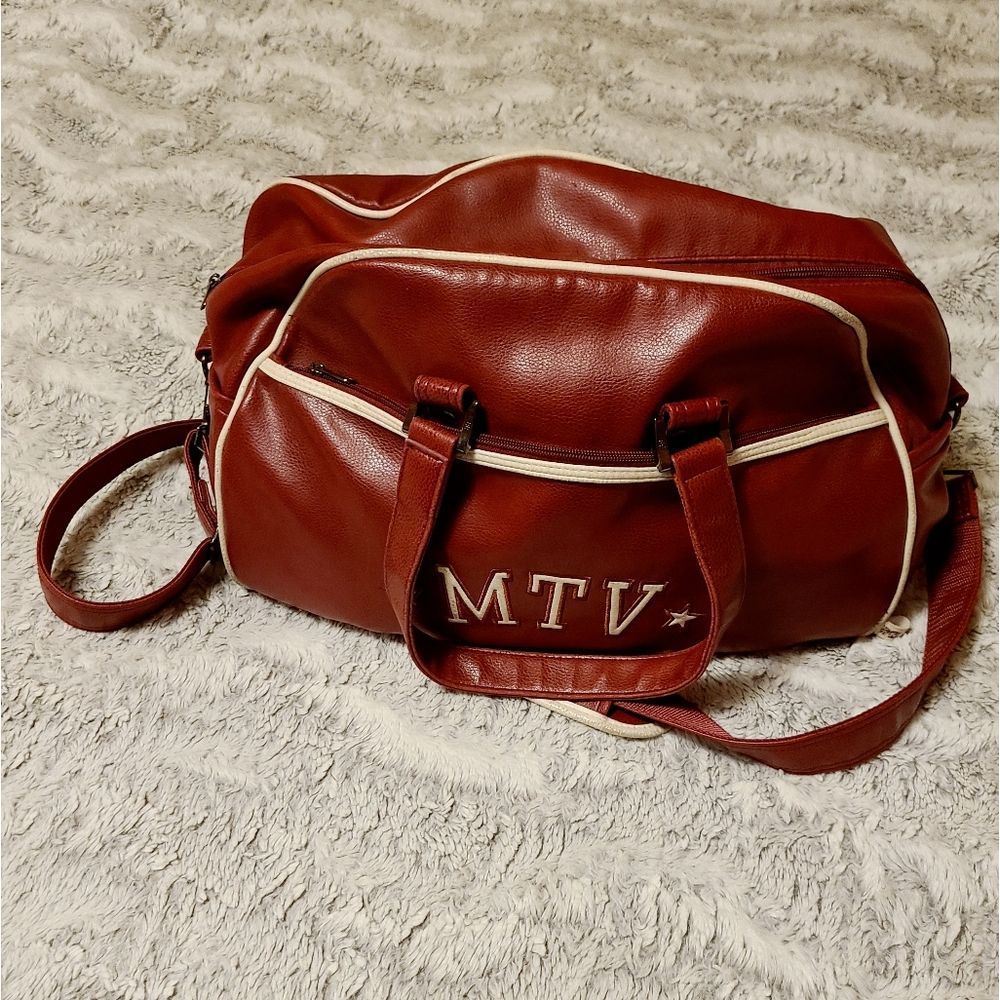 Vintage MTV Varsity Travel Bag - Picture 2 of 8